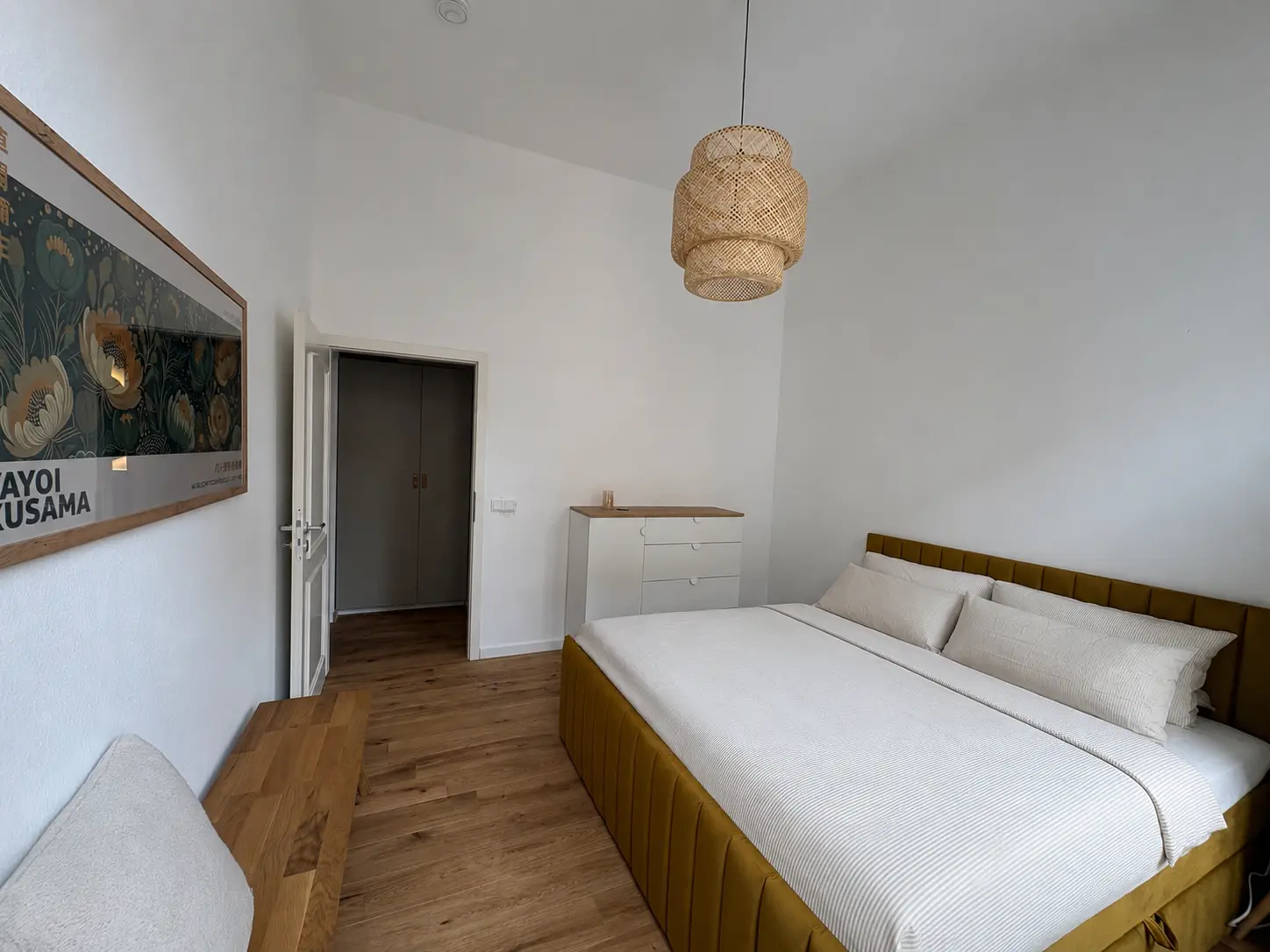 Schlafzimmer der Ferienwohnung in der Helgolandstrasse